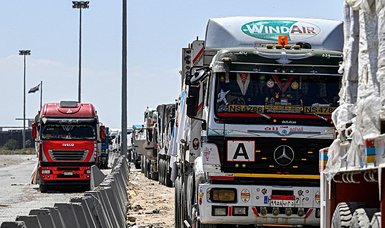 314 aid trucks enter Gaza Strip on first day of Eid al-Fitr holiday: High-ranking source