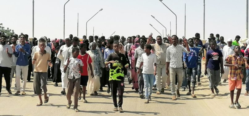 1 KILLED IN PROTESTS AGAINST MILITARY TAKEOVER IN SUDAN