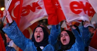 Türkiye ’Güçlü Hükümet sistemi’nden yana