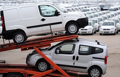 Türkiye6ayda32milyardolarlıkhafifahrefindexticariaracclasstkktLnktargetblankticariaraçakamyonihraçetti