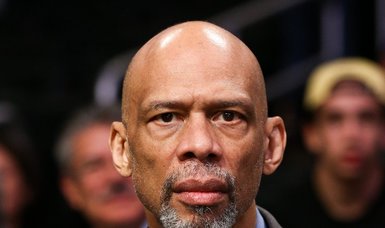 Kareem Abdul-Jabbar: Will Smith's slap on Chris Rock helps 'perpetuate stereotypes' about Black community