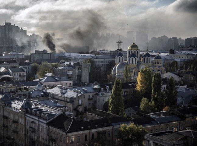 1 killed, 2 wounded in Ukrainian capital Kyiv amid air raid alert