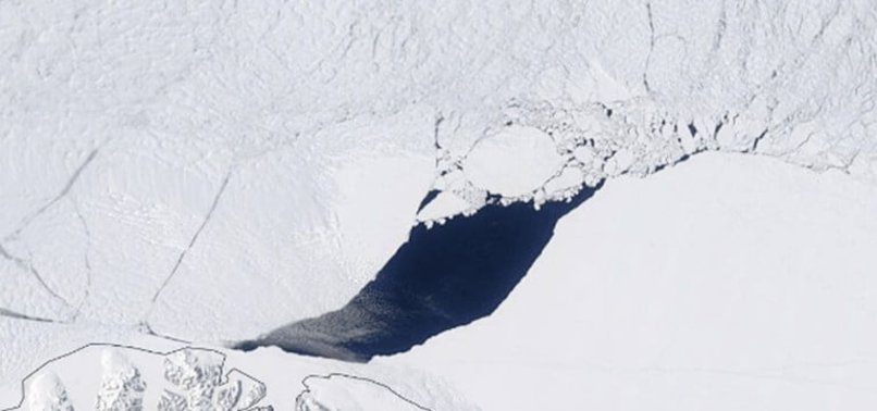 RESEARCHERS WARN AS A HUGE HOLE IS SEEN IN ARCTIC