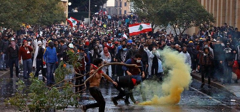 Lebanon police fire tear gas at protesters amid Beirut riots