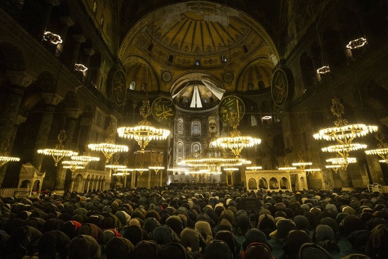 Hagia Sophia Mosque: A must-see for any visitor to Istanbul | Mosque becomes top tourist destination since reopening