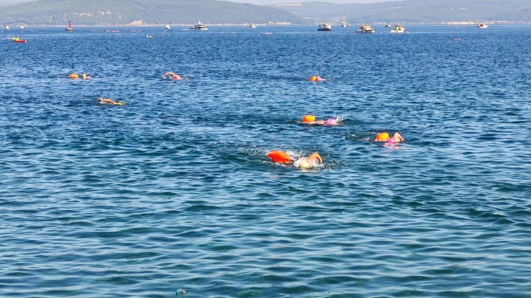 ÇANAKKALE BOĞAZI YÜZME YARIŞI