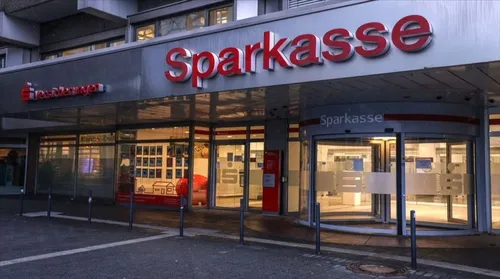 Sparkasse’de Skandal Bitmiyor