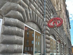 Atelier September: İskandinav Minimalizmi ve Gastronomi Sanatının Buluştuğu Nokta