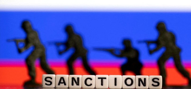WESTERN SANCTIONS AFFECT RUSSIAN MODERN SECTORS SEVERELY