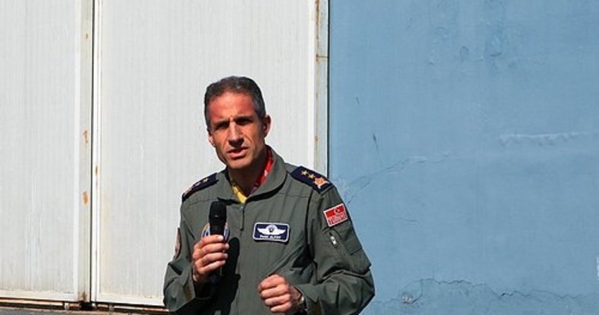 Fehti Alpay: Darbede var mısınız yok musunuz?