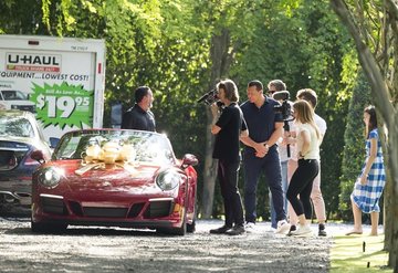 Jennifer Lopeze doğum günü hediyesi: Porsche