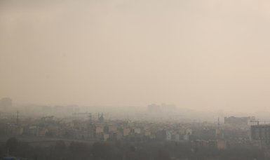 State institutions close due to the increasing air pollution in Iran