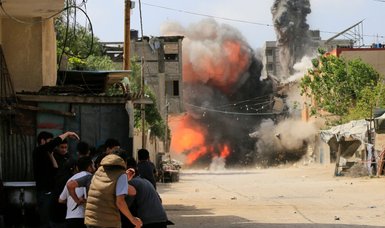 Israel continues air raids on Gaza
