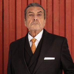 Tarık Pabuççuoğlu – Kimdir