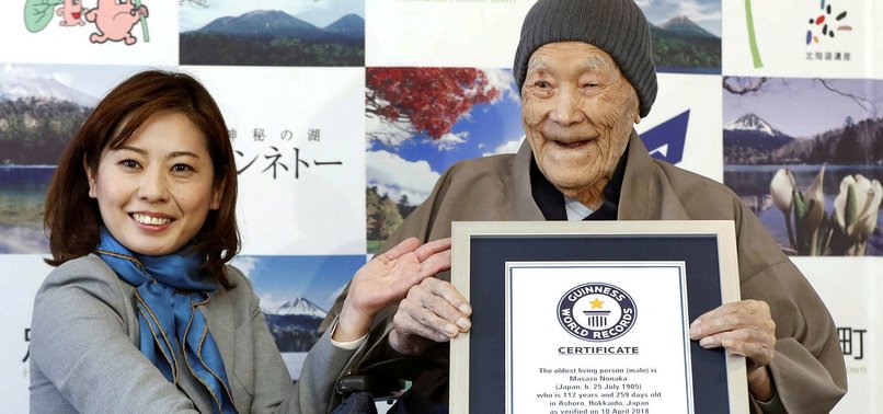 WORLDS OLDEST MAN LIKES SOAKING IN JAPAN HOT SPRINGS