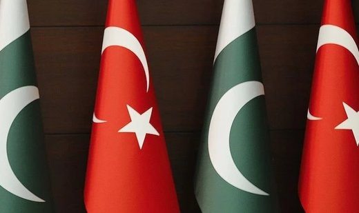 Türkiye, Pakistan discuss defense cooperation