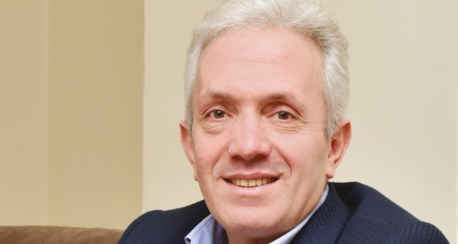 Ulubatlı Hasan yok da Atinali Vasili mi var?