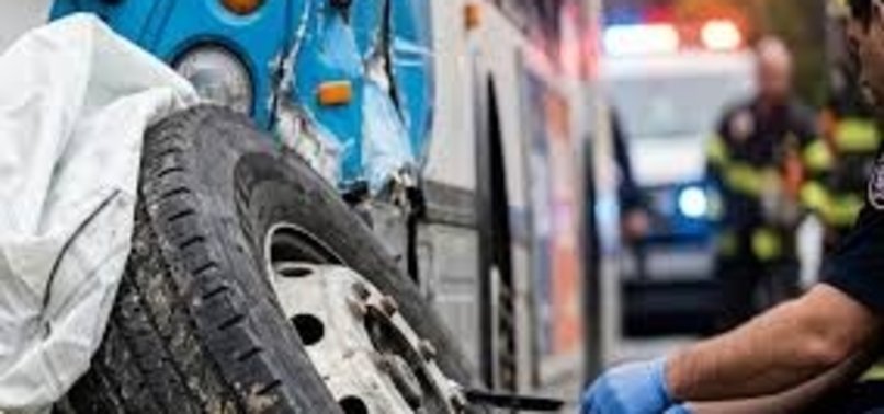 13 KILLED IN INDIA ROAD ACCIDENT