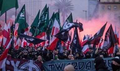Far right urges Poland to be ready to quit EU
