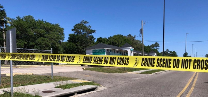 4 FATALLY SHOT IN MISSISSIPPI; POSSIBLE SUSPECT FOUND DEAD
