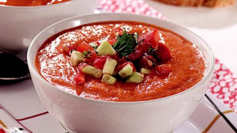 Domatesli Soğuk Çorba