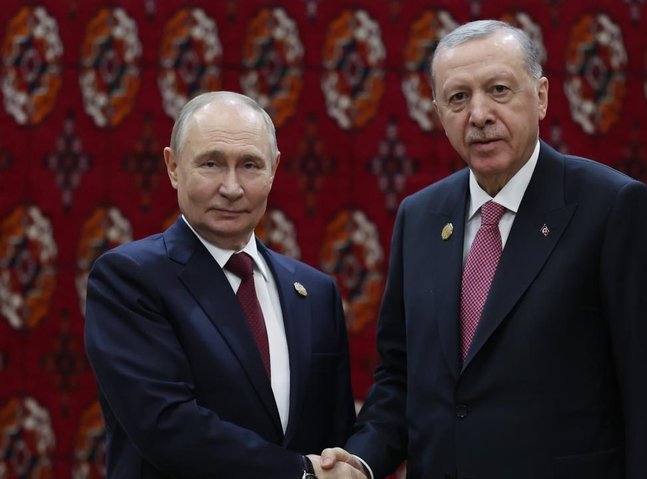 President Erdoğan meets with President Putin