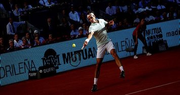 Federer loses to Thiem in Madrid Open quarterfinals