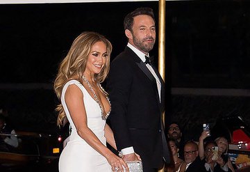 Jennifer Lopez Daha mutlu olamazdık