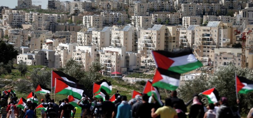ISRAEL GIVES 2 PALESTINIAN HOMES IN JERUSALEM TO JEWISH SETTLERS