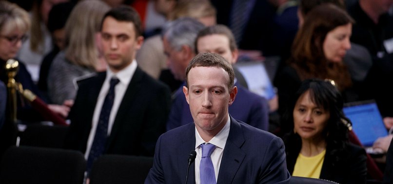 ZUCKERBERG DISCLOSES FACEBOOK WORKING WITH RUSSIA PROBE