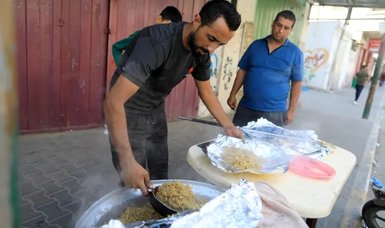 Solidarity on the stove: Gaza chef's compassion amidst crisis