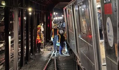 24 injured as subway train collides with out-of-service train in Manhattan
