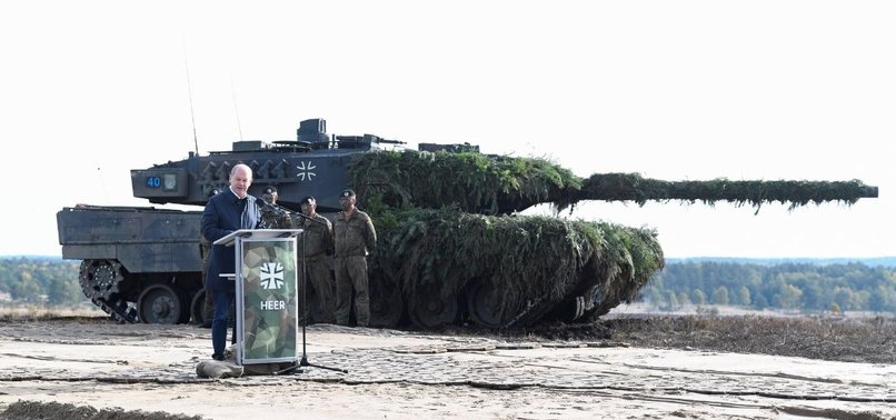 BALTIC NATIONS CALL ON BERLIN TO PROVIDE LEOPARD TANKS TO UKRAINE
