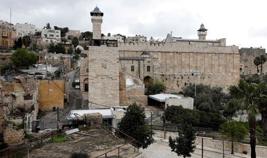 Israel shuts Hebron’s Ibrahimi Mosque to Muslim worshipers for Passover