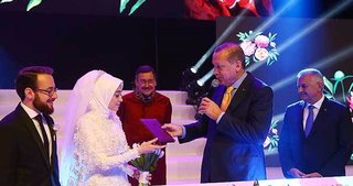 Cumhurbaşkanı Erdoğan nikah şahitliği yaptı!