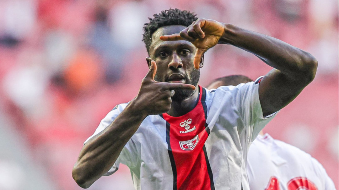 SAMSUNSPOR’DA AYRILIK
