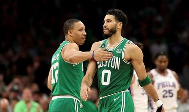 Jayson Tatum drops Game 7-record 51 points, Celtics destroy 76ers