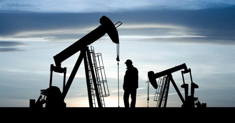 Petrol fiyatları dünkü sert düşüşe tepki vermeye çalışıyor