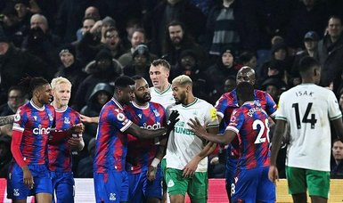 Newcastle United stretch unbeaten run in draw at Crystal Palace