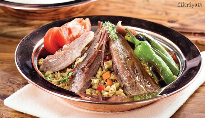 FİRİK ÜZERİNDE KUZU TANDIR