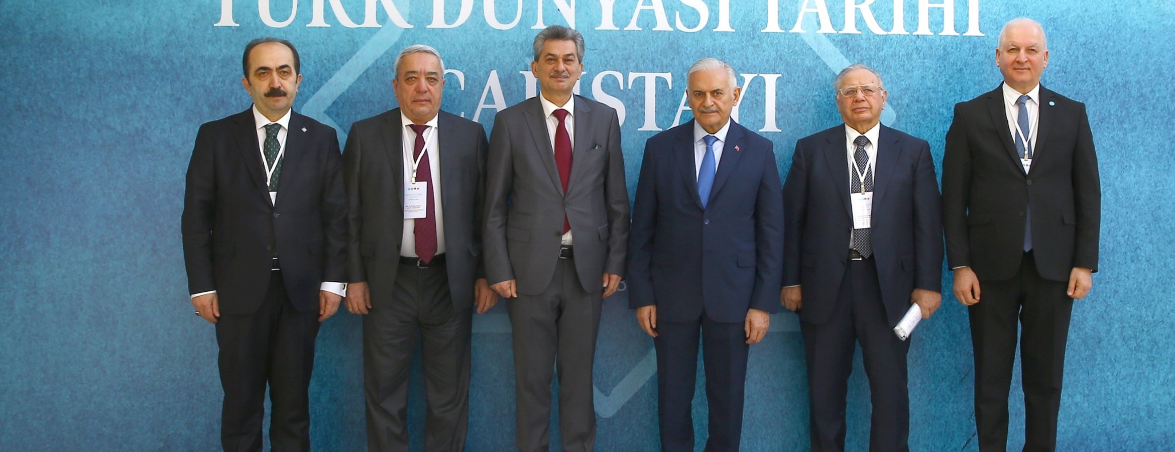 Bilim insanları Türk Dünyası Tarihi Çalıştayında bir araya geldi