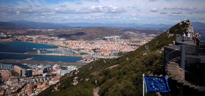 SPANISH WARSHIP ORDERS BOATS IN GIBRALTAR WATERS TO LEAVE