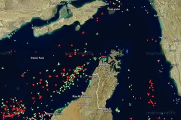 Hürmüz Boğazı’na ilerleyen gemiler U dönüşü yaptı