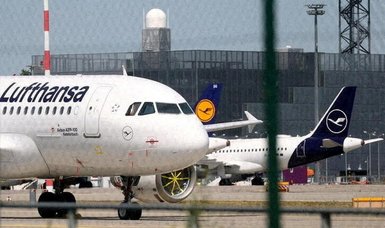 Lufthansa, union reach agreement on salary increase for ground staff