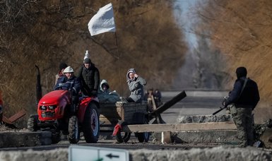 Ukraine says to create 8 humanitarian corridors on Monday, Mariupol not included
