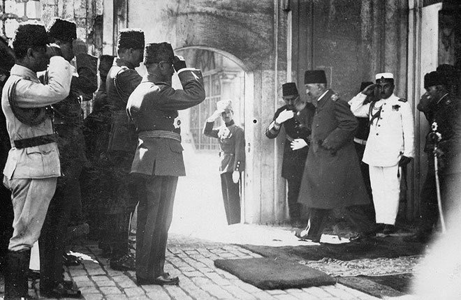 VAHDETTİN’İN ŞEHZÂDELİK DÖNEMİNİN ŞAHİDİYDİ