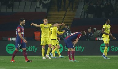 Villarreal score twice in added time to stun Barcelona in goal-fest