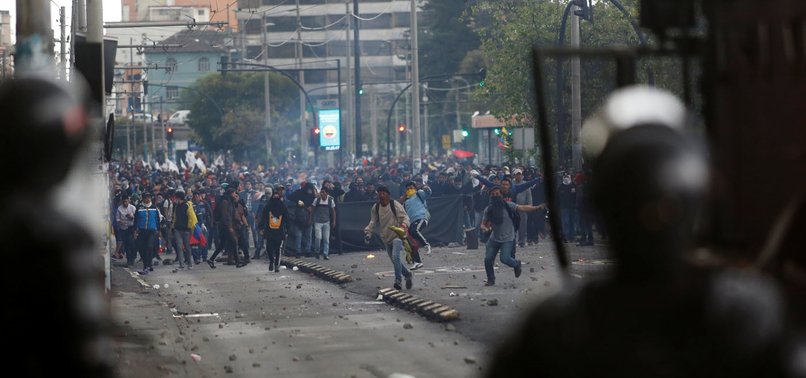 Ecuador arrests 350 people amid fuel protests - anews