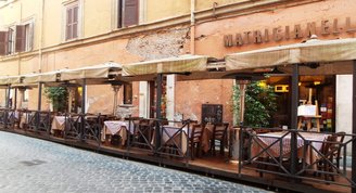 Turistsiz bir Roma seyahati