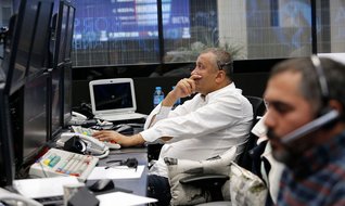 Paniklemeyen kazanır…